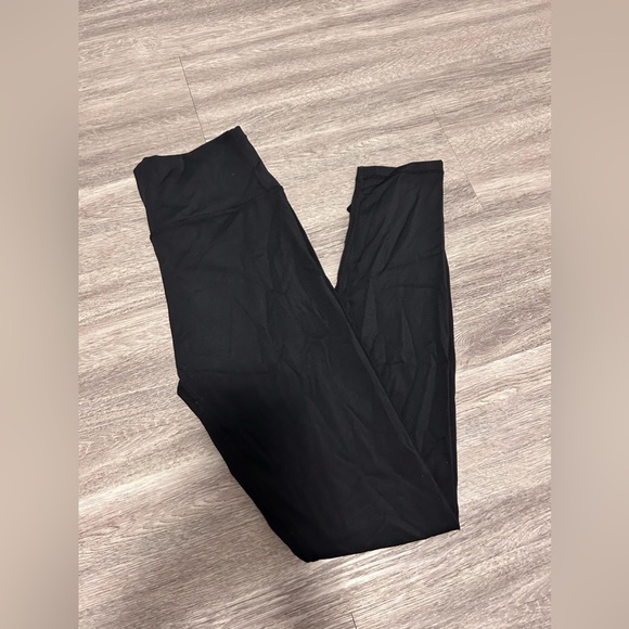 ZYIA Black Brilliant Hi-rise Legging 28" inseam - Picture 2 of 6